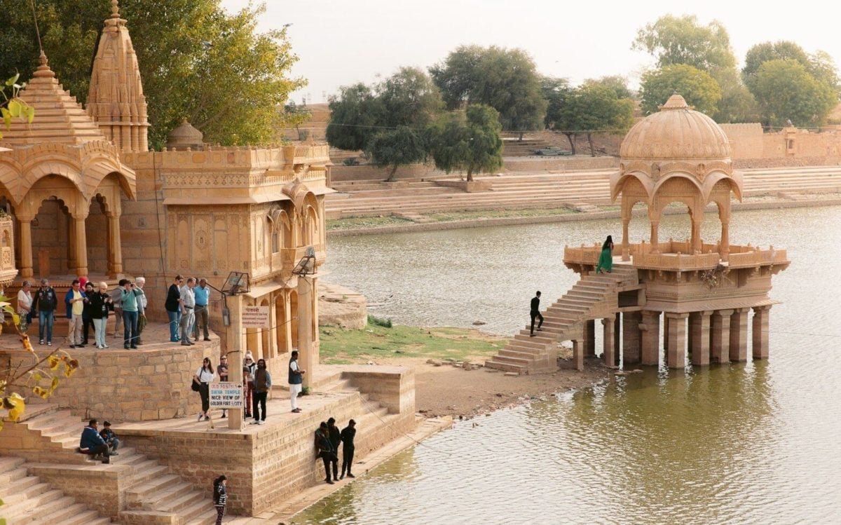 Gadisar Lake
